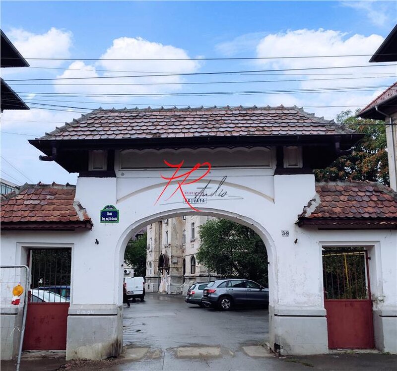 Parcul Carol, vanzare apartament 2 camere in bloc mic, cu CT